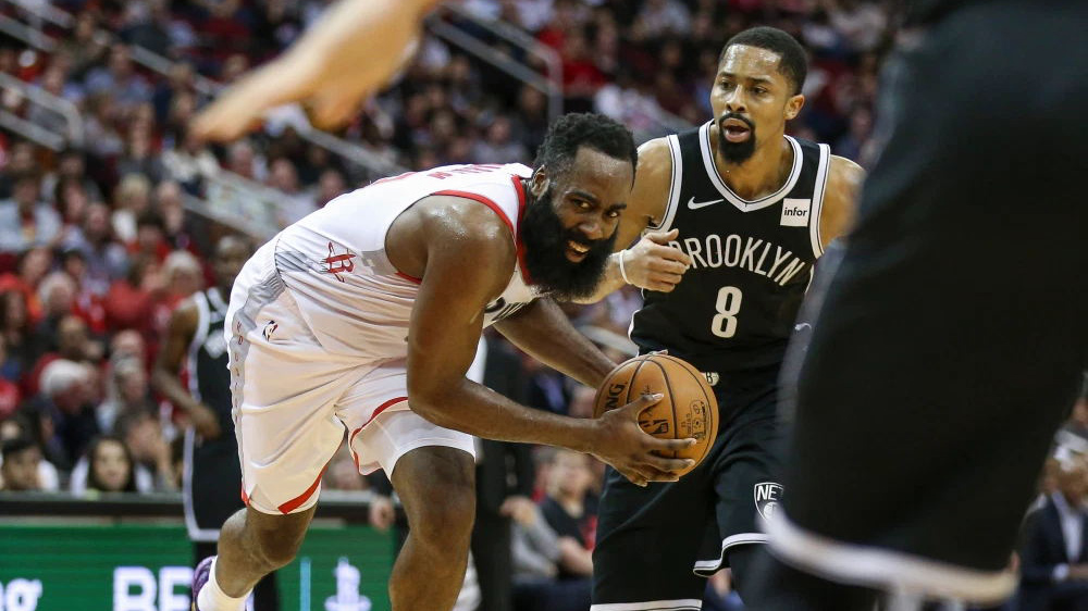 包含Rookie重返赛场,爆冷首场状态出色,塞尔维亚队观众沸腾!引发球迷热议的词条 包含Rookie重返赛场,爆冷首场状态出色,塞尔维亚队观众沸腾!引发球迷热议的词条